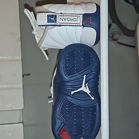 Nike Air Jordan Retro 12 Baby French Blue - Picture 4 of 8